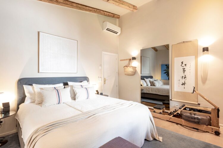 Casa San Carles Luxury Holiday Villa Mallorca modern bedroom