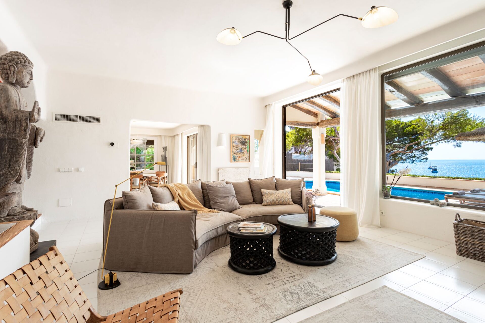Casa San Carles Exclusive Holiday Home for Rent in Mallorca couch