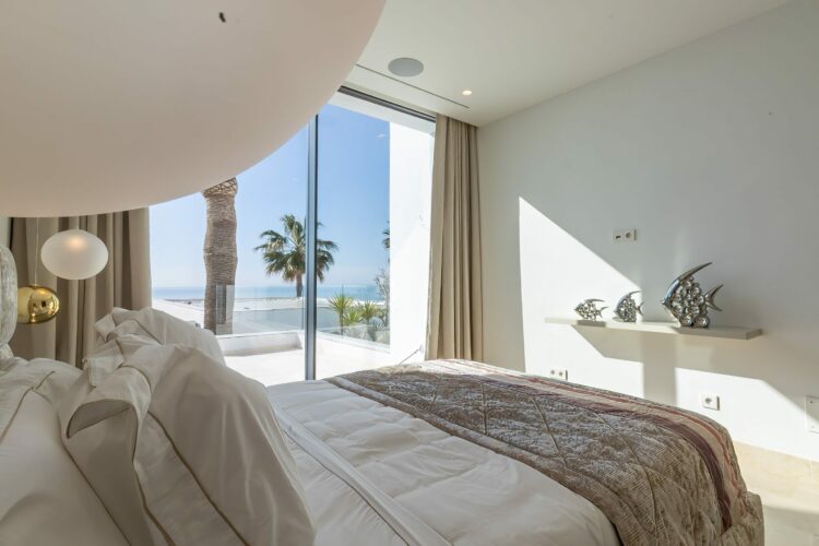 Cliff Villa Port Andratx Exclusive Holiday Home Mallorca By the Sea detail bedroom