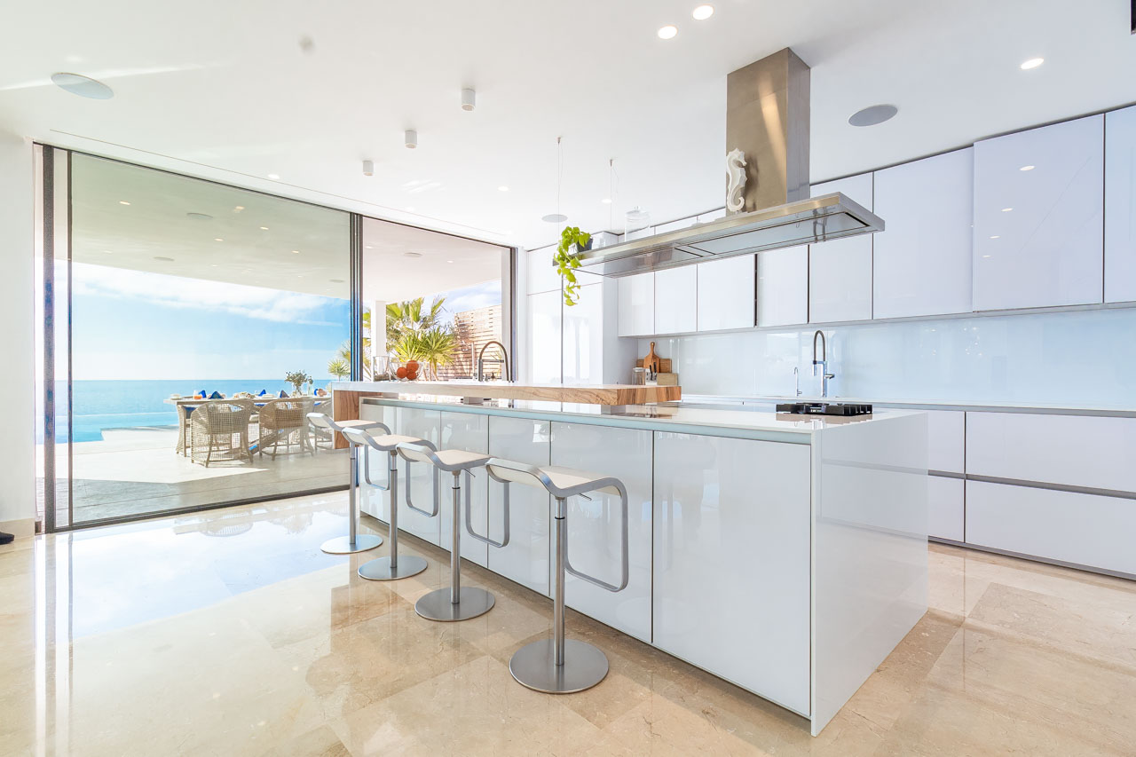 Cliff Villa Port Andratx Exclusive Holiday Home Mallorca By the Sea kitchen