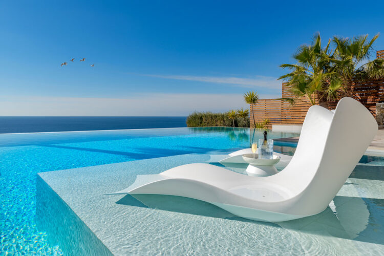 Cliff Villa Port Andratx luxury Holiday Home Mallorca By the Sea pool detail