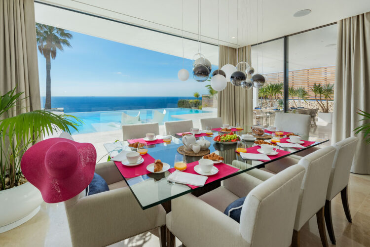 Cliff Villa Port Andratx Exclusive Holiday Home Mallorca By the Sea table