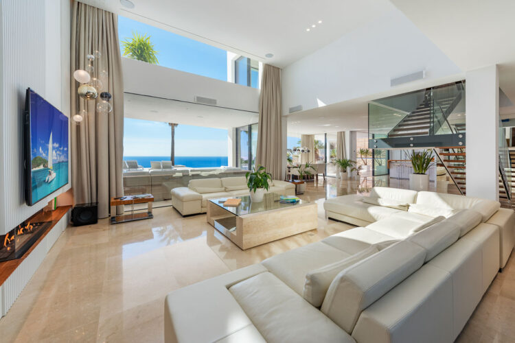 Cliff Villa Port Andratx Exclusive Holiday Home Mallorca By the Sea living room