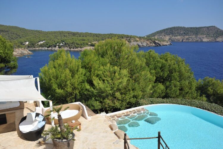 The Dream Villa Ibiza – Enjoy a Luxury Stay with Concierge Service